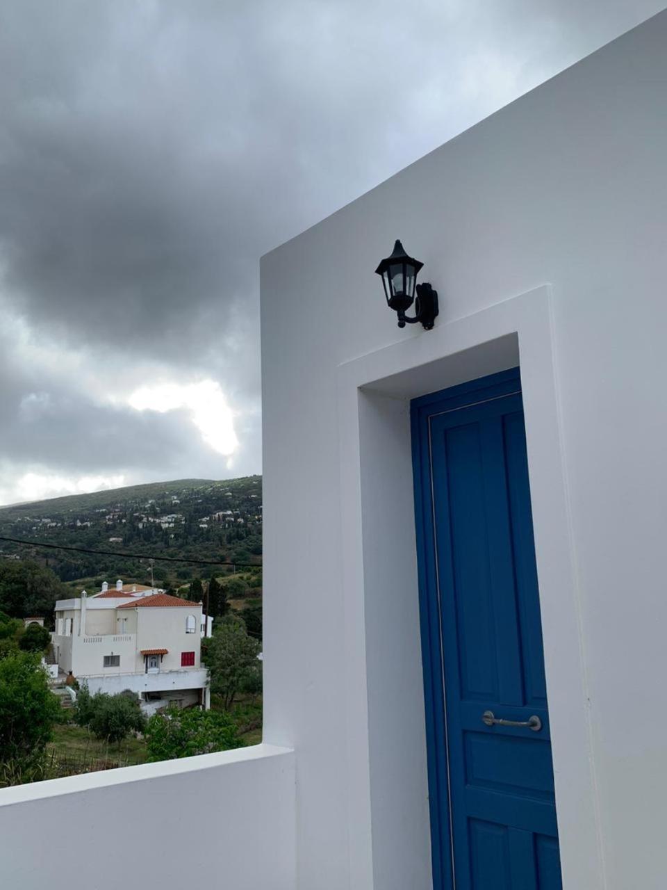 Andros Guesthouses Zimmer foto